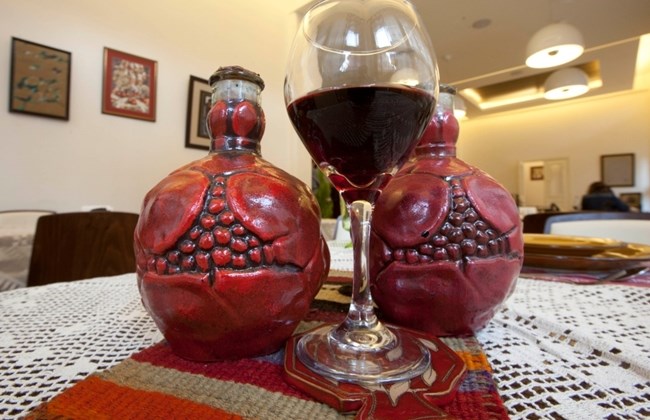 армянское гранатовое вино фото