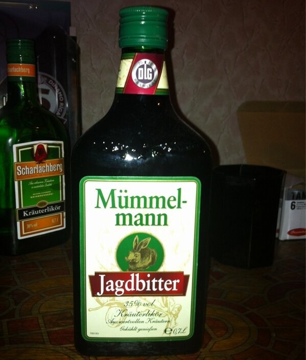 бутылка ликера Mummelmann Jagdbitter