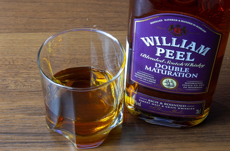 фото бутылки виски William Peel