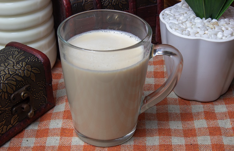 фото чая с коньяком и молоком