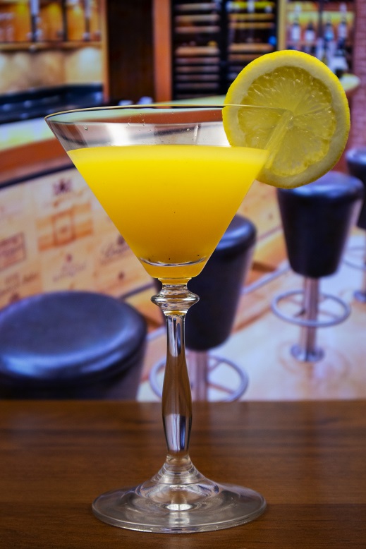 фото мартини с водкой и апельсиновым соком