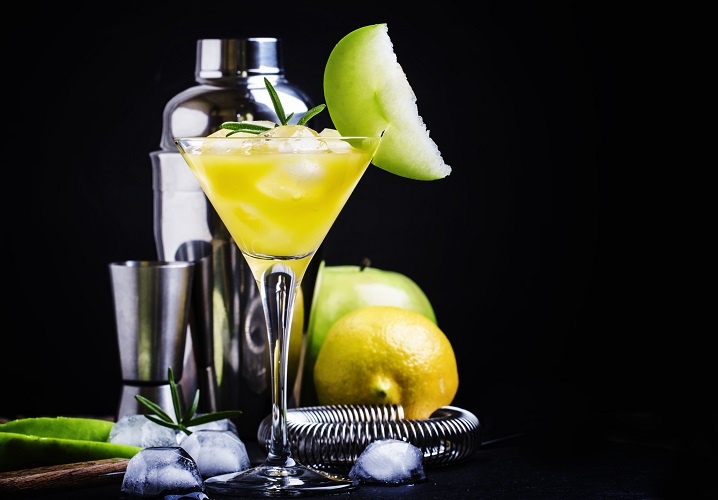 мартини Бьянко с лимонным соком