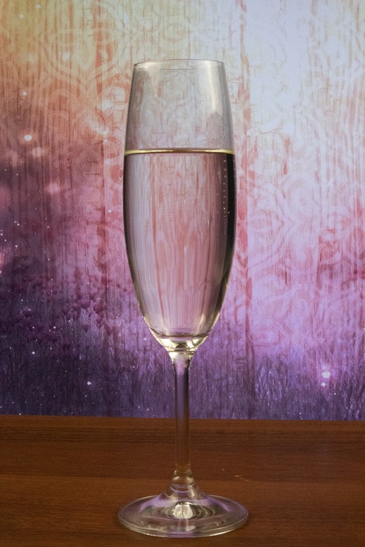 фото коктейля северное сияние (водка с шампанским)